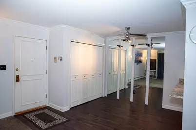 3965 S 84th St #5, Greenfield, WI 53228 - Photo 6