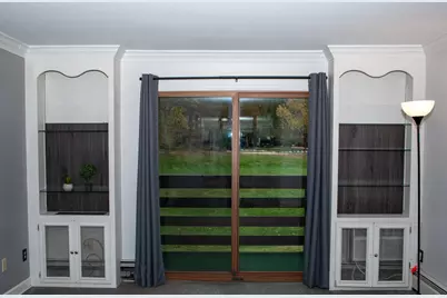 3965 S 84th St #5, Greenfield, WI 53228 - Photo 4