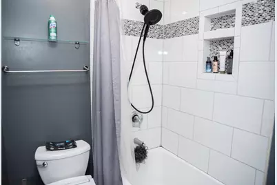 3965 S 84th St #5, Greenfield, WI 53228 - Photo 8