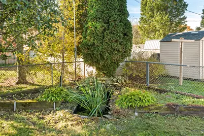 835  Summit St, Manitowoc, WI 54220 - Photo 24