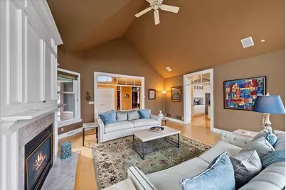 7767 S Cambridge Ct, Franklin, WI 53132 - Photo 14