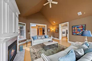 7767 S Cambridge Ct, Franklin, WI 53132 - Photo 14