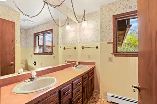 9 Sandalwood Ct, Racine, WI 53402 - Photo 32