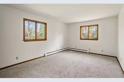 9  Sandalwood Ct, Racine, WI 53402 - Photo 30