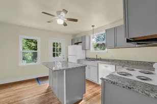 W4015 Black Point Rd, Lake Geneva, WI 53147 - Photo 4