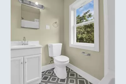 W4015  Black Point Rd, Lake Geneva, WI 53147 - Photo 18