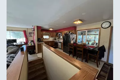 644 W Greenfield St, Elkhorn, WI 53121 - Photo 6
