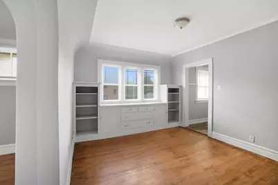 2701 N 39th St #2703, Milwaukee, WI 53210 - Photo 2