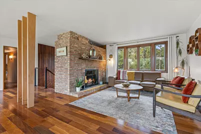 6465 N Santa Monica Blvd, Fox Point, WI 53217 - Photo 16