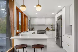 6465 N Santa Monica Blvd, Fox Point, WI 53217 - Photo 24