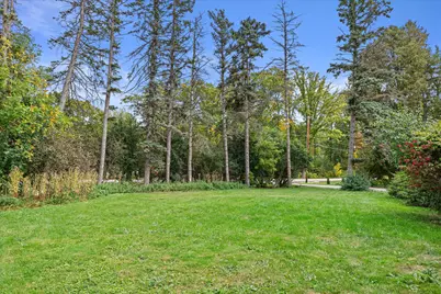 6465 N Santa Monica Blvd, Fox Point, WI 53217 - Photo 54