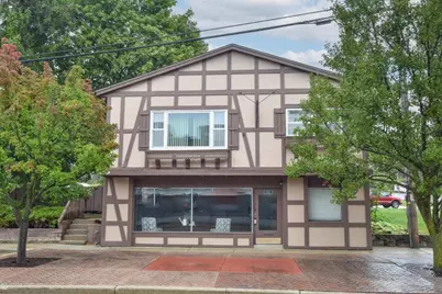 N116W15830  Main St, Germantown, WI 53022 - Photo 4