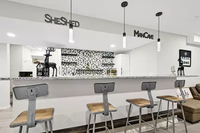 7690 W Preserve Pkwy, Mequon, WI 53097 - Photo 32