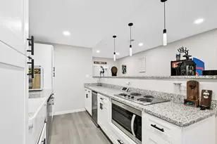 7690 W Preserve Parkway, Mequon, WI 53097 - Photo 34