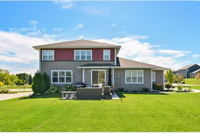 7690 W Preserve Pkwy, Mequon, WI 53097 - Photo 46