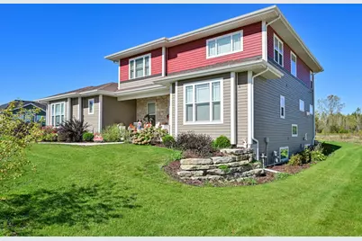 7690 W Preserve Pkwy, Mequon, WI 53097 - Photo 48