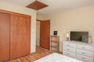 N49W36150 Nottingham Ln, Oconomowoc, WI 53066 - Photo 14