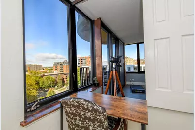 929 N Astor St #807, Milwaukee, WI 53202 - Photo 18
