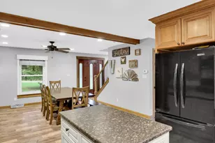 W2585 Long Meadow Dr, Lafayette, WI 53121 - Photo 16