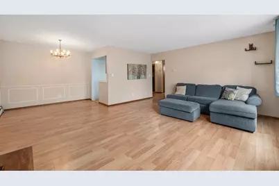 4434 N Oakland Ave #206, Shorewood, WI 53211 - Photo 4