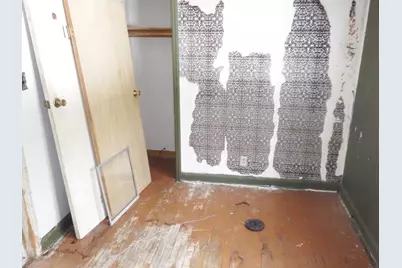 4409 W Garfield Ave, Milwaukee, WI 53208 - Photo 12