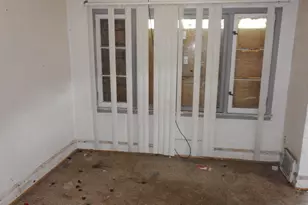 4409 W Garfield Ave, Milwaukee, WI 53208 - Photo 4