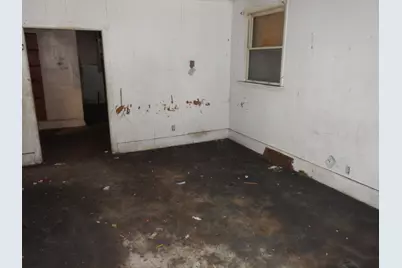 2364 N 21st St, Milwaukee, WI 53206 - Photo 4