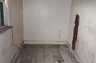 2364 N 21st St, Milwaukee, WI 53206 - Photo 6