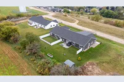 234  Watertower Cir, Iron Ridge, WI 53035 - Photo 22