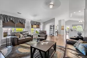 1203 Woodbury Common, Waukesha, WI 53189 - Photo 14