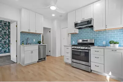 2961 S Delaware Ave, Milwaukee, WI 53207 - Photo 8