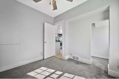 2961 S Delaware Ave, Milwaukee, WI 53207 - Photo 12