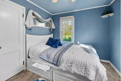 426  Seitz Ave, Mayville, WI 53050 - Photo 10