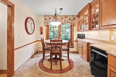 18675  St Andrew Ln #B, Brookfield, WI 53045 - Photo 14