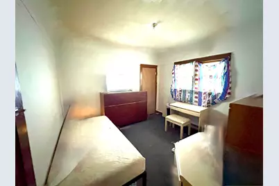 3812 N 38th St #3814, Milwaukee, WI 53216 - Photo 8