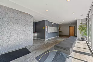 1902 N Commerce St, Milwaukee, WI 53212 - Photo 18