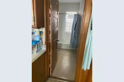 3134 N Holton St, Milwaukee, WI 53212 - Photo 8