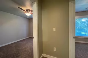 450 Coronado Cir, Onalaska, WI 54650 - Photo 24