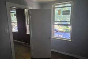 1212 N 12th St, Sheboygan, WI 53081 - Photo 8