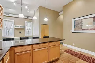 715 N Milwaukee St, Milwaukee, WI 53202 - Photo 12