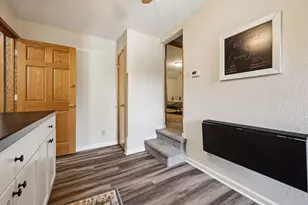 10216 N Baehr Rd, Mequon, WI 53092 - Photo 12