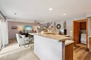 2264 Circle Ridge Rd, Delafield, WI 53018 - Photo 12