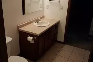 1040 Terrace Dr, Onalaska, WI 54650 - Photo 10