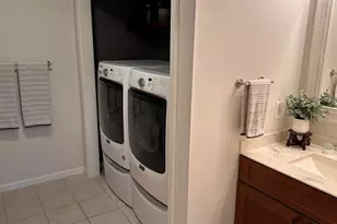 1278 Meadowbrook Dr, Cleveland, WI 53015 - Photo 4