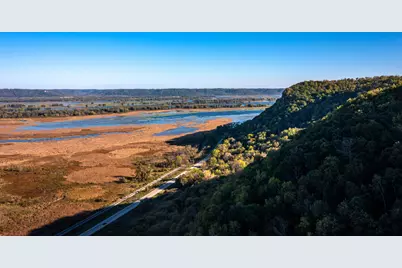 7030  Birchwood Dr, Hokah, MN 55947 - Photo 40