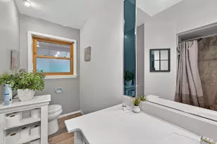 2139 E Leroy Ave, Saint Francis, WI 53235 - Photo 18