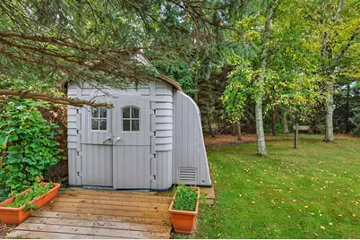2139 E Leroy Ave, Saint Francis, WI 53235 - Photo 42