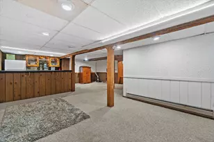 7911 W Cold Spring Rd, Greenfield, WI 53220 - Photo 32