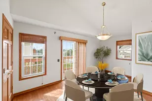 17871 W Radam Dr, New Berlin, WI 53146 - Photo 6