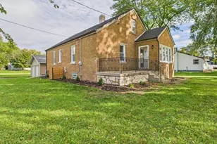 13660 W Burleigh Rd, Brookfield, WI 53005 - Photo 2